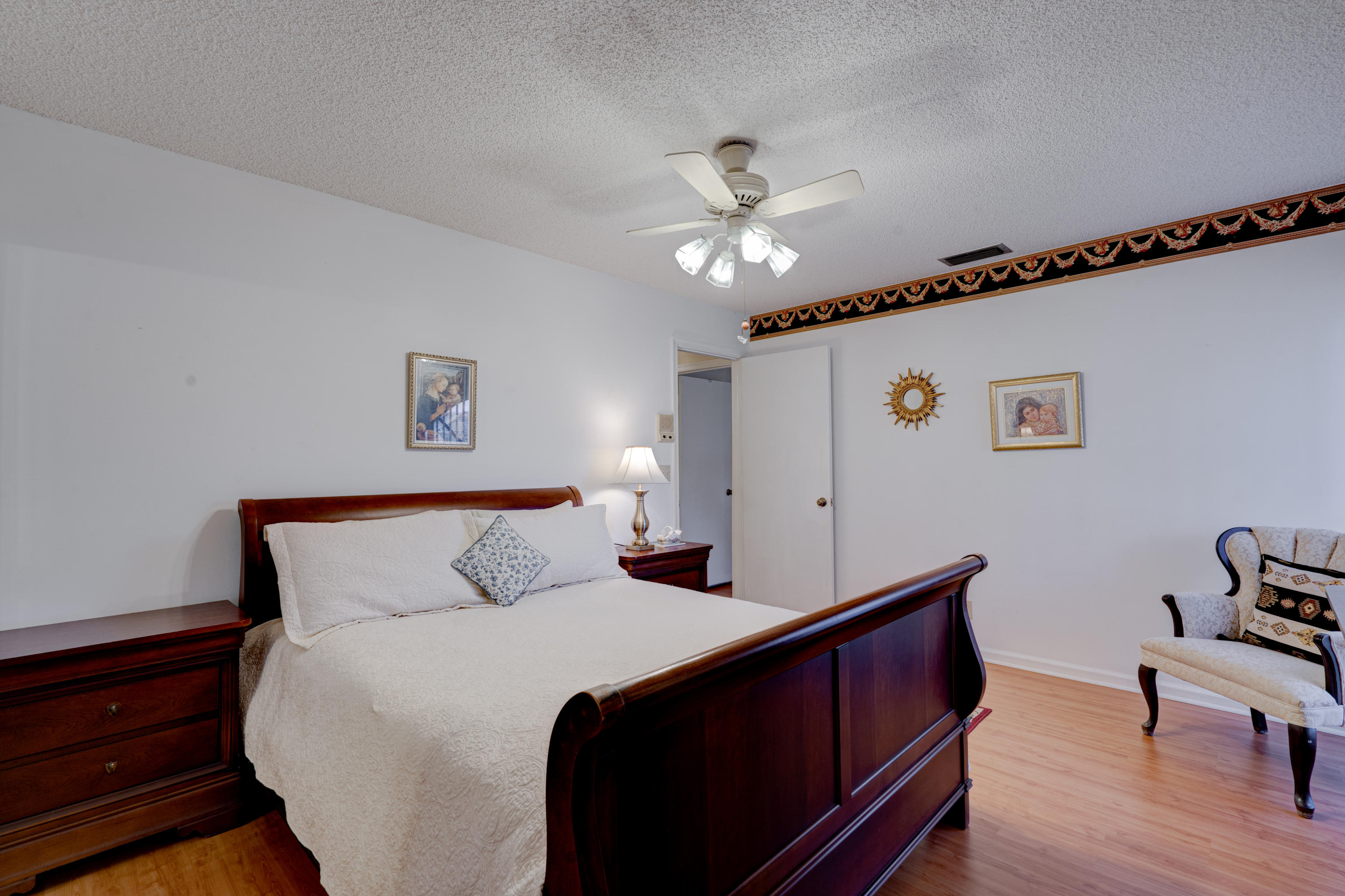 2713 Northwest 29th Avenue Boca Raton, FL 33434 - Photo 6 of 49 BED 3-2