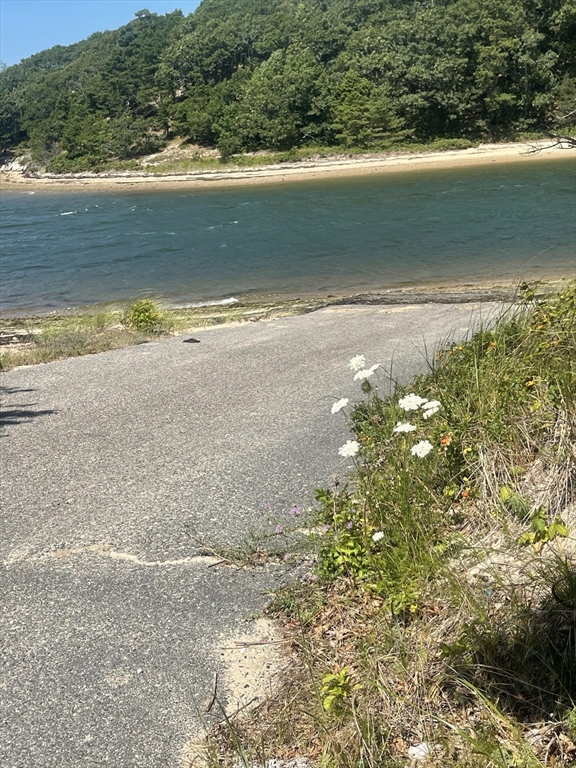 73 Lewis Point Road Bourne, MA 02532 - Photo 6 of 19