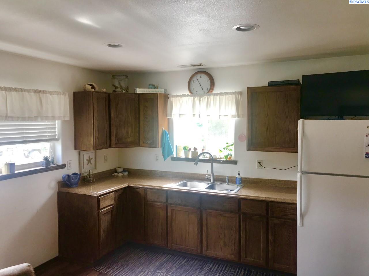 155703 West North River Road Prosser, WA 99350 - Photo 12 of 26 Gallery Image 12