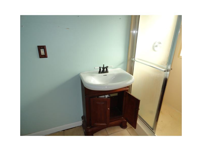 1241 Southwest 4th Street Boca Raton, FL 33486 - Photo 6 of 11 Master Bath/Spa