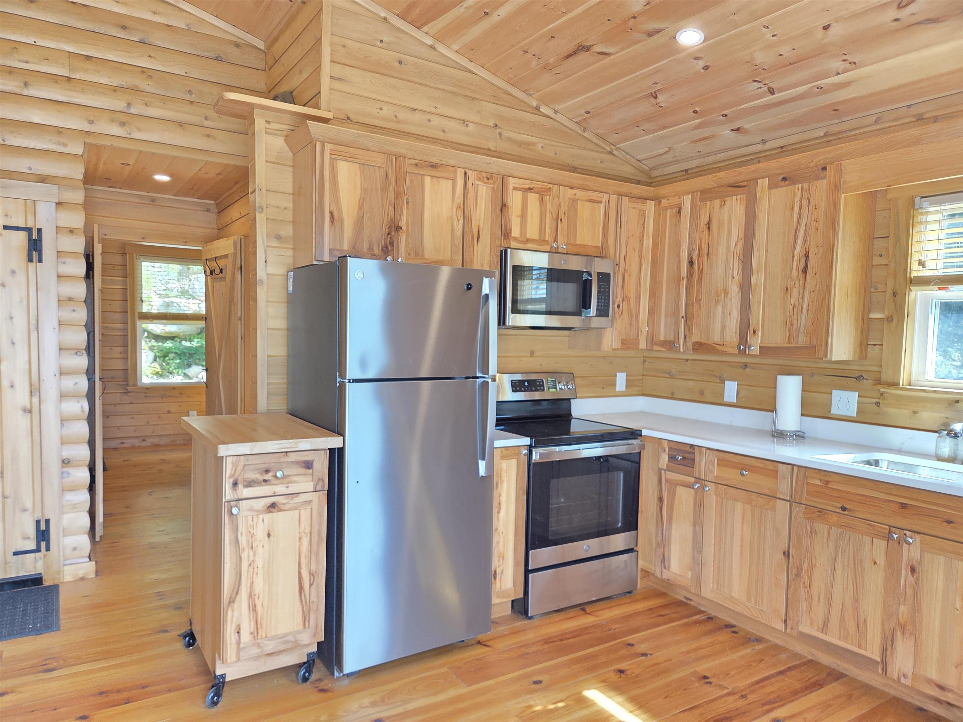 189 Covered Bridge Road Thornton, NH 03285 - Photo 11 of 34 Gallery Image 11