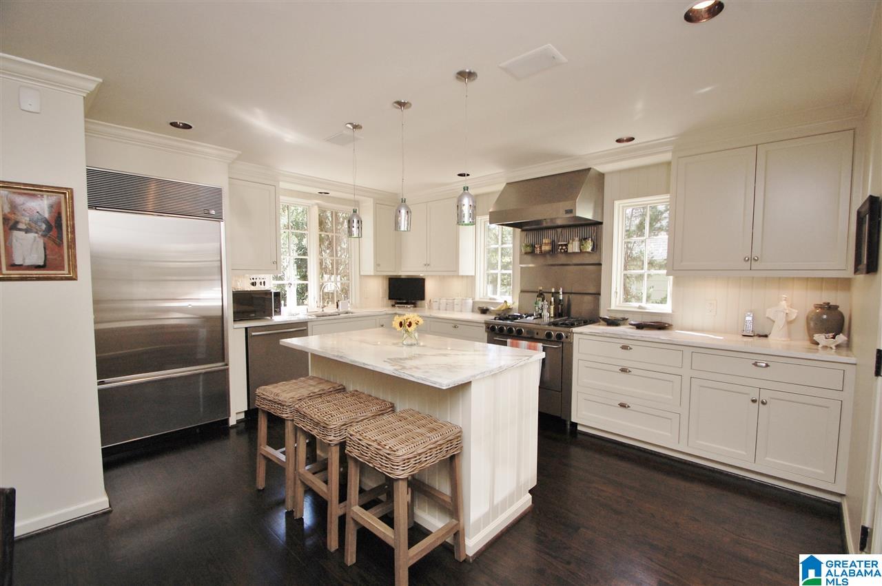 2934 Surrey Road Birmingham, AL 35223 - Photo 11 of 32