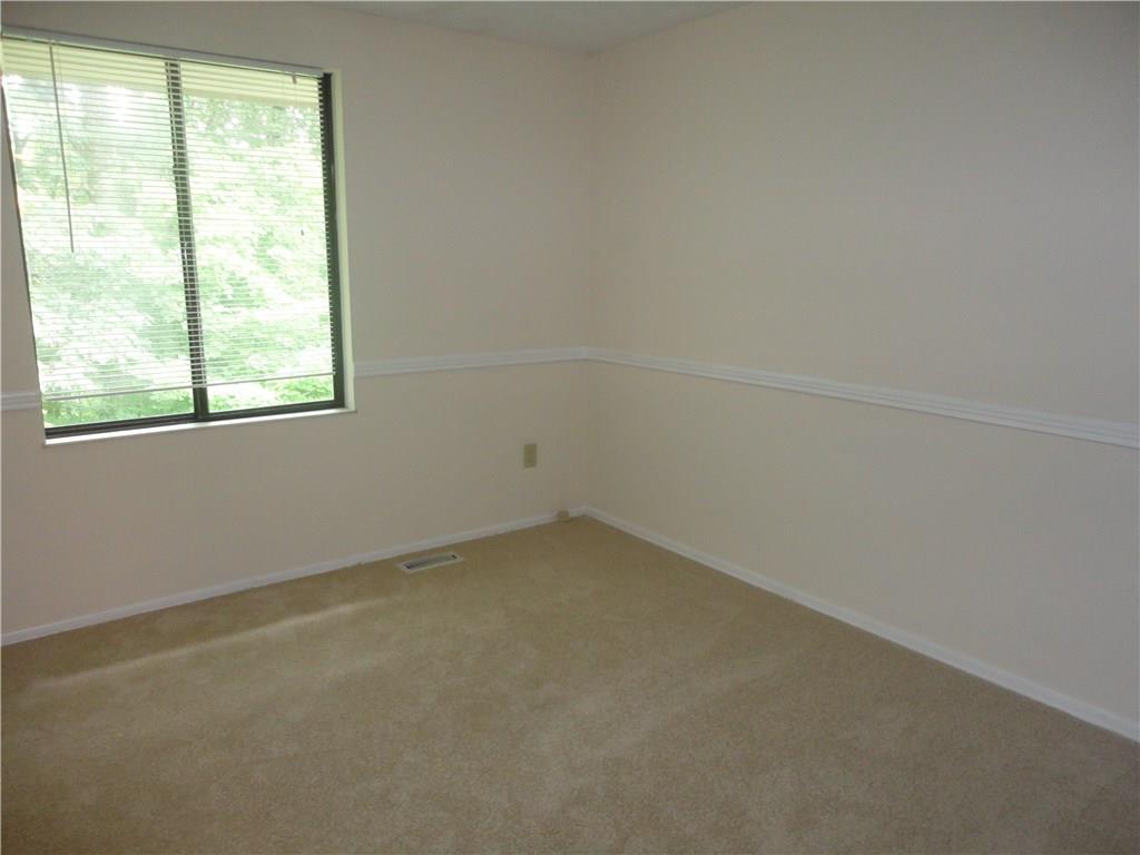 509 Hunters Path Road Bridgeville, PA 15017 - Photo 10 of 15 Gallery Image 10
