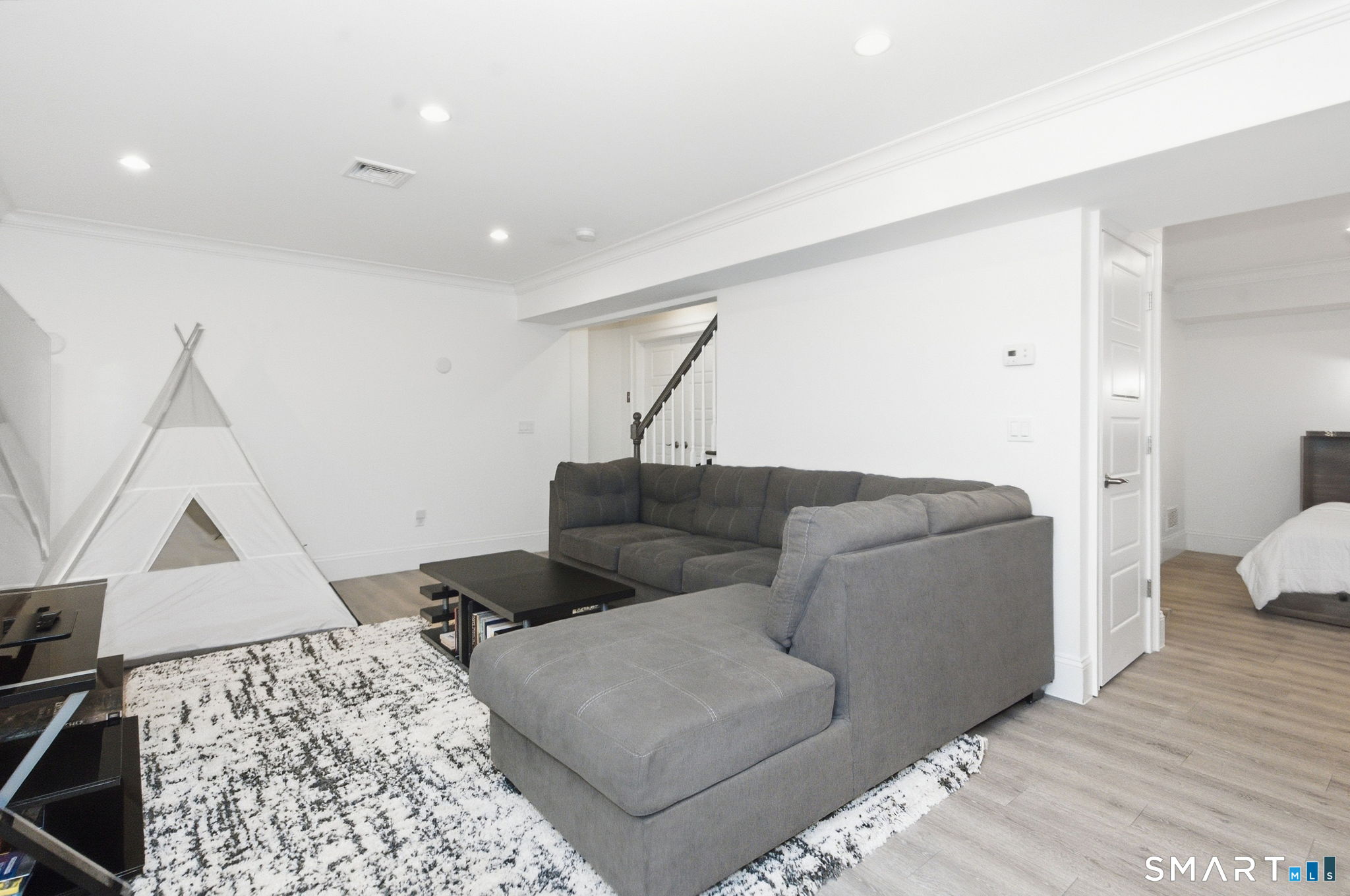 159 Colonial Road, Unit 23 Stamford, CT 06906 - Photo 29 of 38 Gallery Image 29