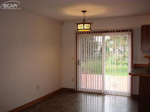 7702 Grove Ridge Road Owosso, MI 48867 - Photo 7 of 29 20422123-6.JPG