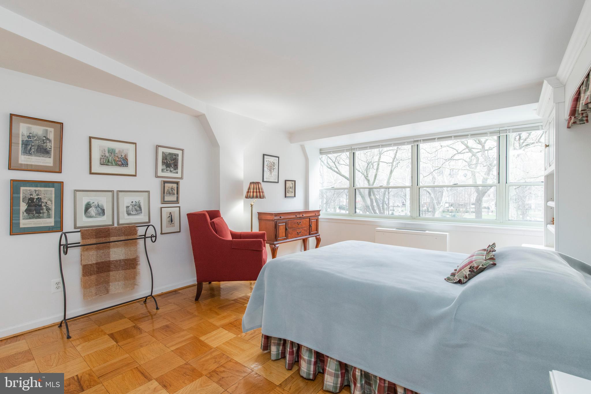 1810 Rittenhouse Square, Unit 301 Philadelphia, PA 19103 - Photo 15 of 28