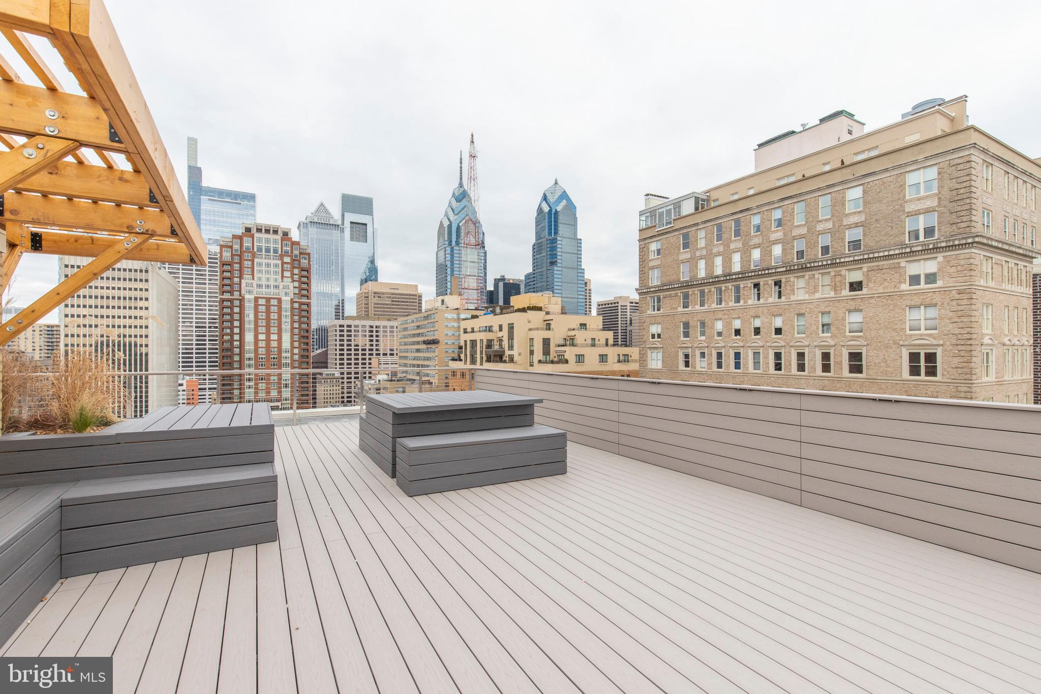 1810 Rittenhouse Square, Unit 301 Philadelphia, PA 19103 - Photo 23 of 28