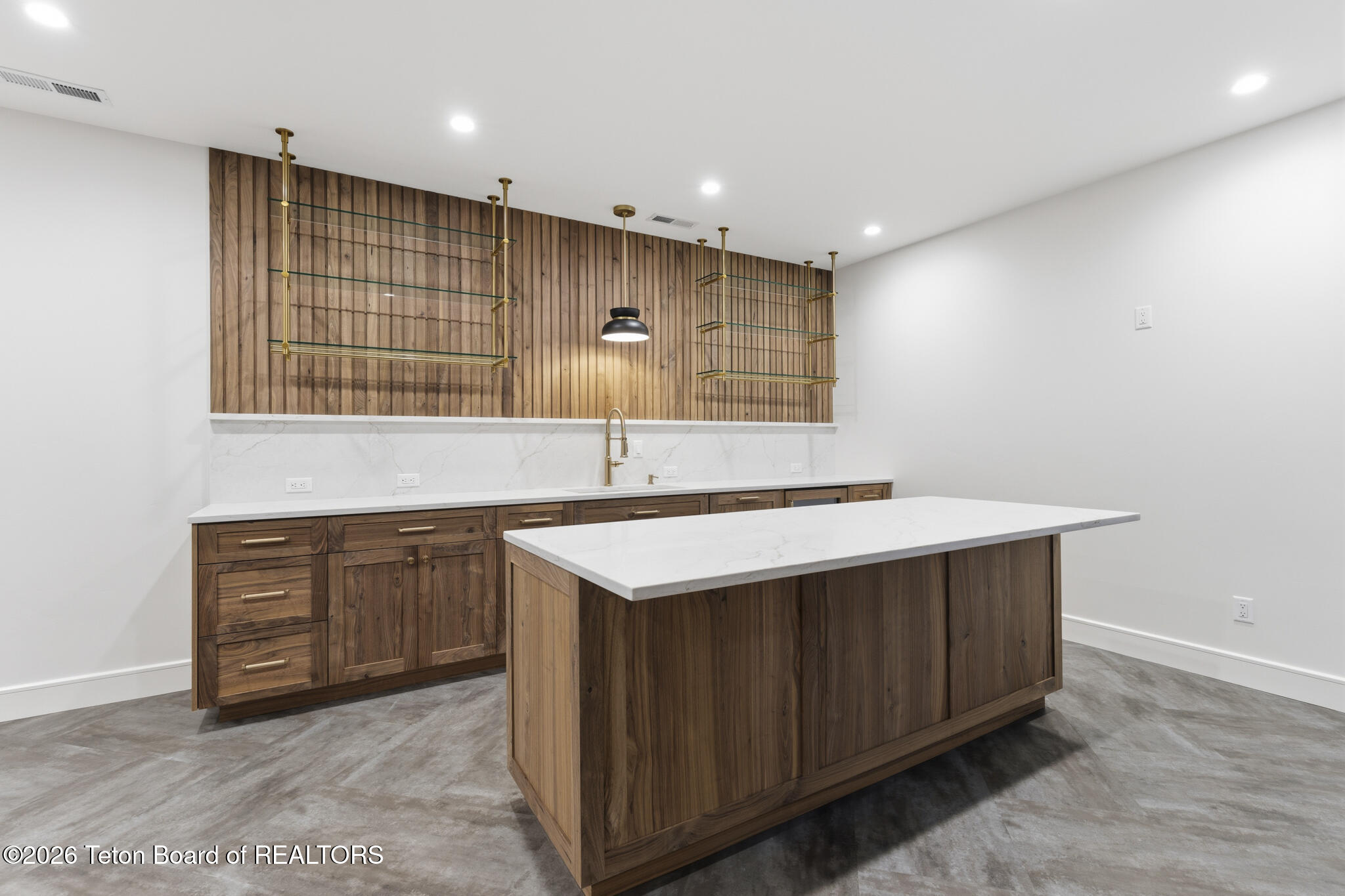 2331 Indian Ridge Road Tetonia, ID 83452 - Photo 60 of 81 Lower Level Bar