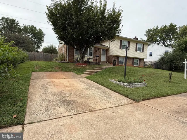 $605,000 | 9724 Copeland Drive, Manassas, VA 20109