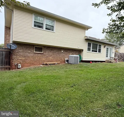 $605,000 | 9724 Copeland Drive, Manassas, VA 20109