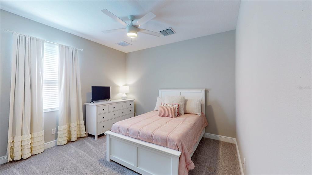 10802 Rolling Moss Road Tampa, FL 33647 - Photo 10 of 26