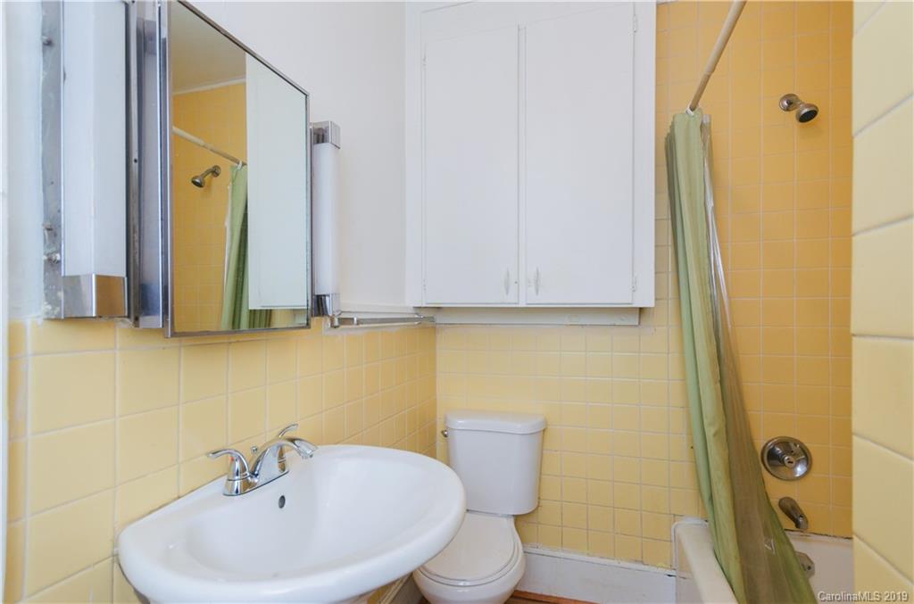 207 Edgewood Road Asheville, NC 28804 - Photo 10 of 14 Gallery Image 10