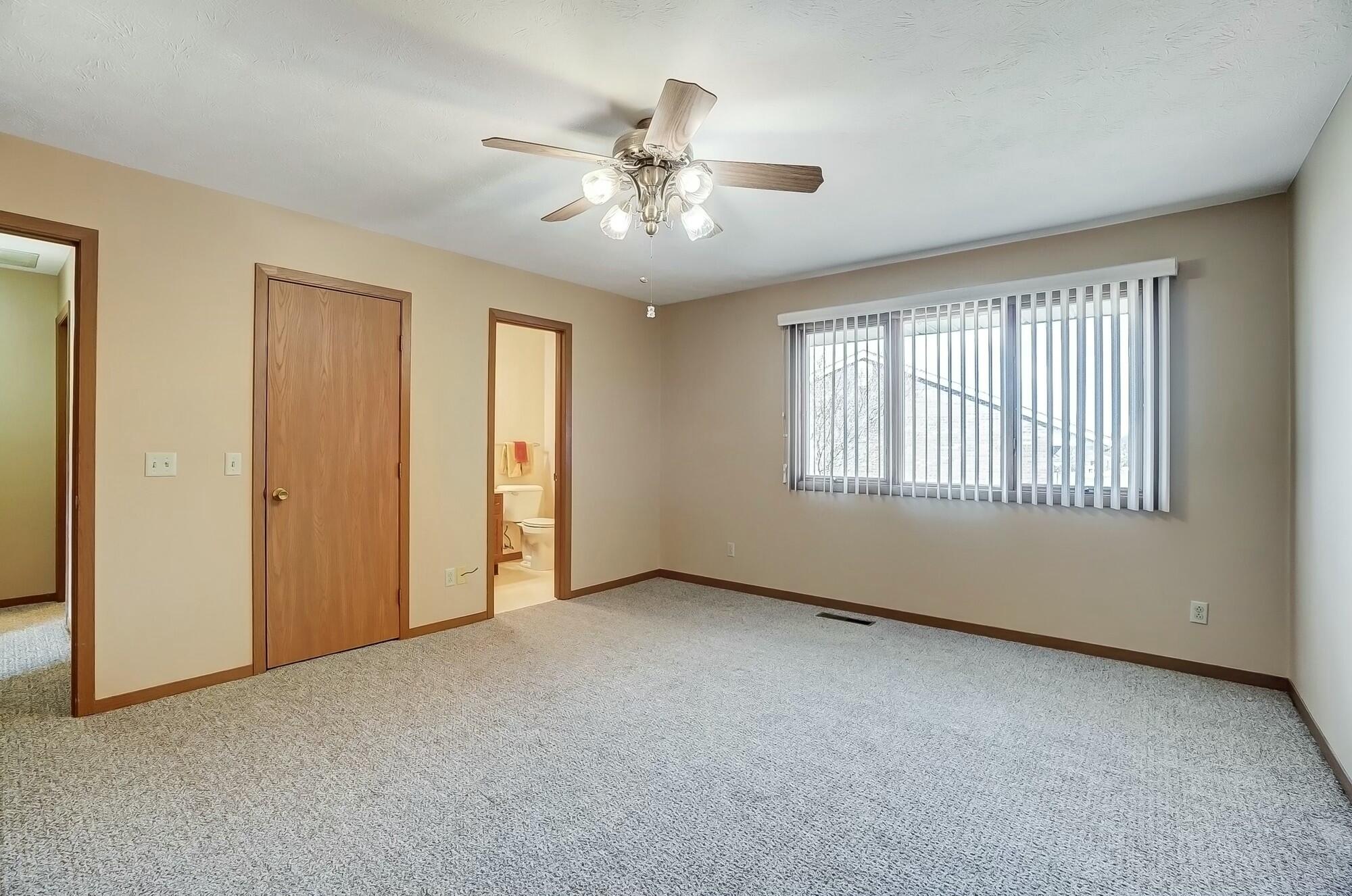 1048 Carson Lane Springfield, OH 45503 - Photo 15 of 32 Gallery Image 15