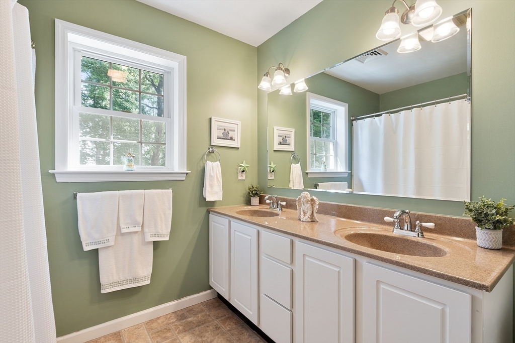 27 Hardwick Road Natick, MA 01760 - Photo 23 of 41 Gallery Image 23
