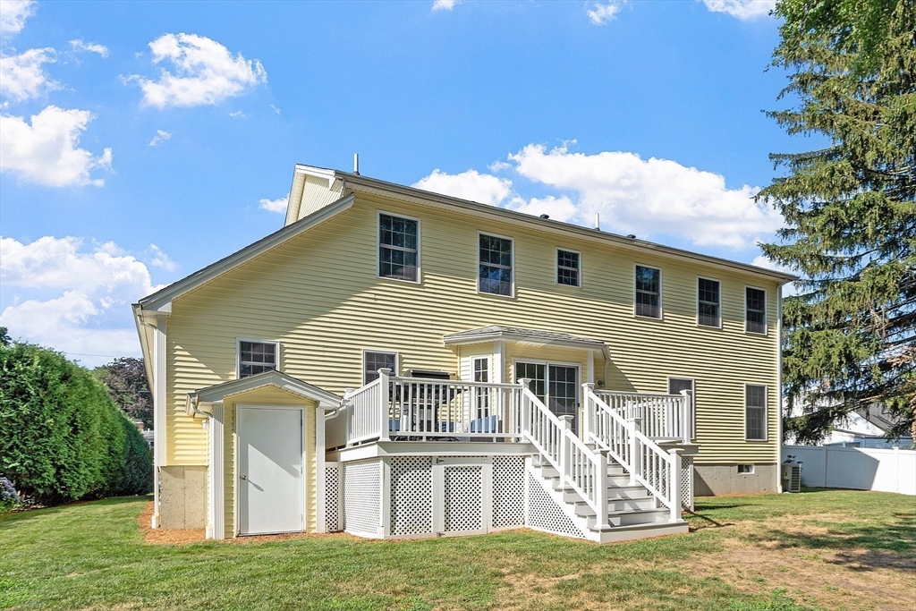 27 Hardwick Road Natick, MA 01760 - Photo 40 of 41 Gallery Image 40