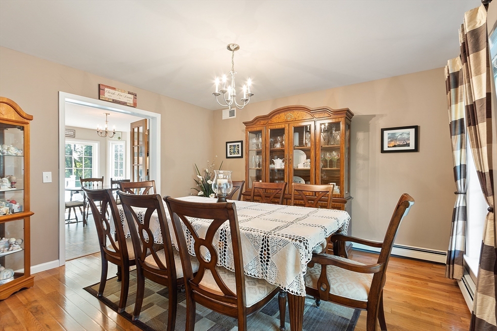 27 Hardwick Road Natick, MA 01760 - Photo 10 of 41 Gallery Image 10