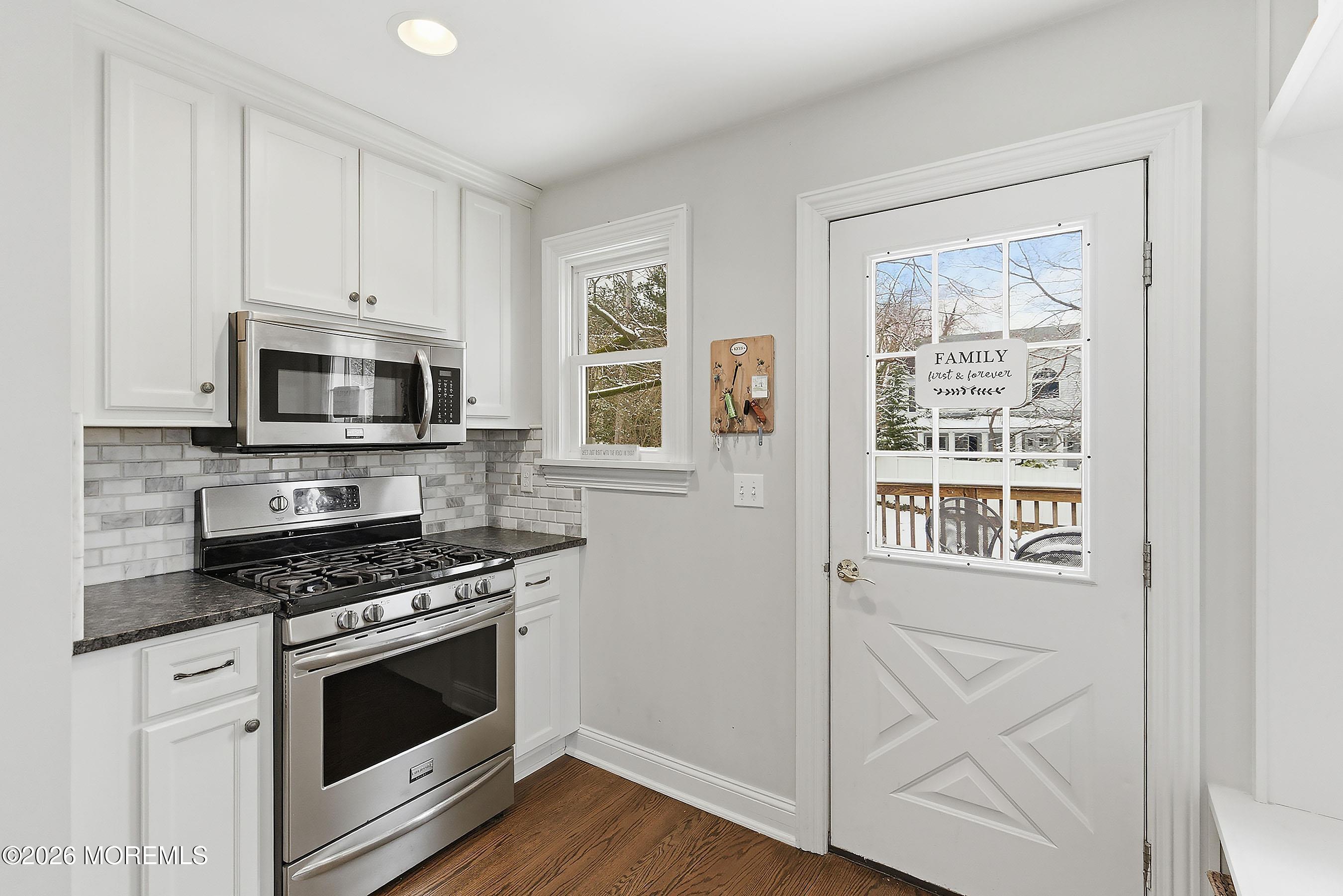 255 3rd Street Fair Haven, NJ 07704 - Photo 11 of 19 IMG_7630