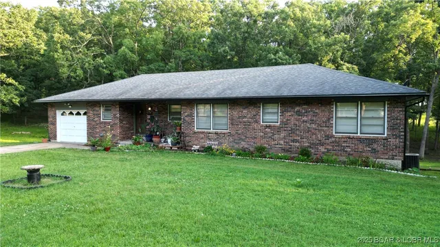 $254,000 | 15541 B Highway, Cole Camp, MO 65325