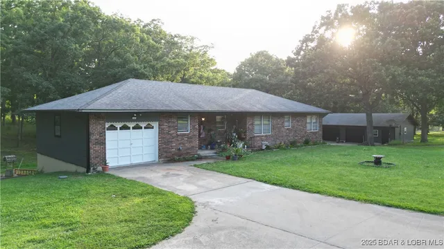 $254,000 | 15541 B Highway, Cole Camp, MO 65325