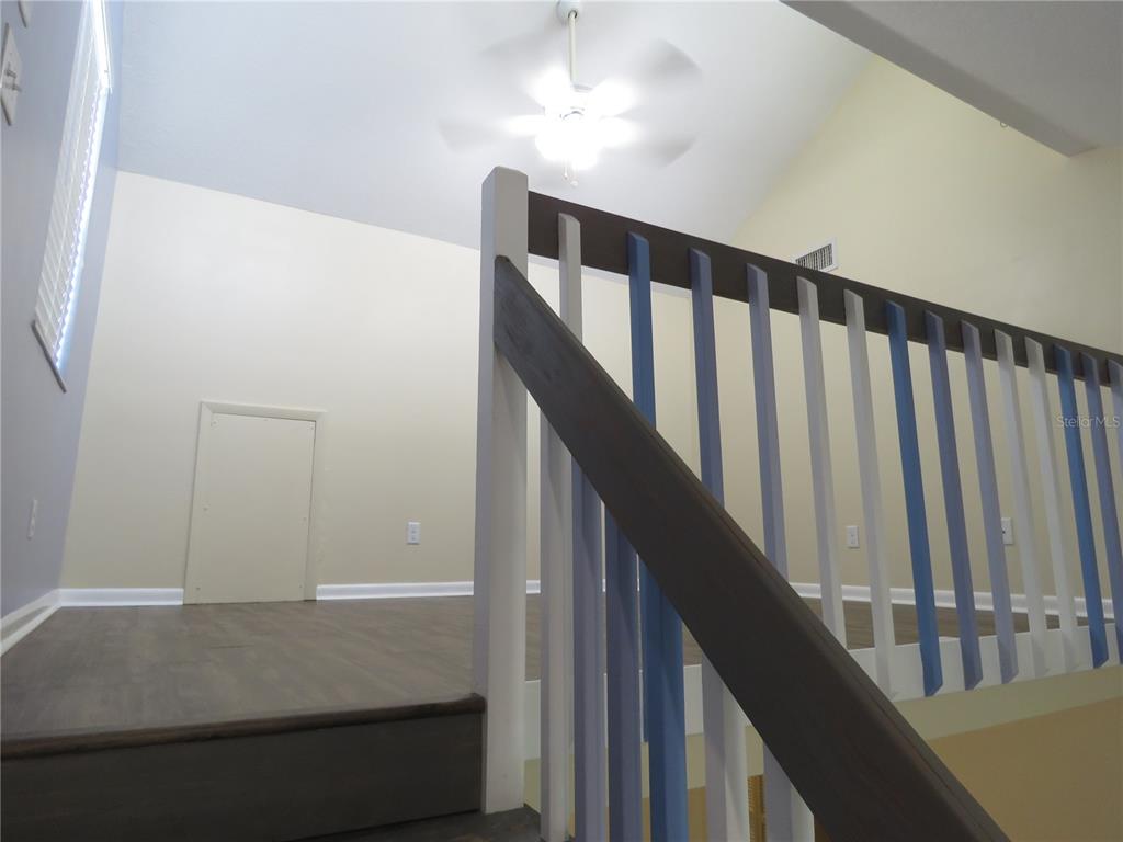 418 Narvaezi Street Venice, FL 34285 - Photo 11 of 67 a view of entryway
