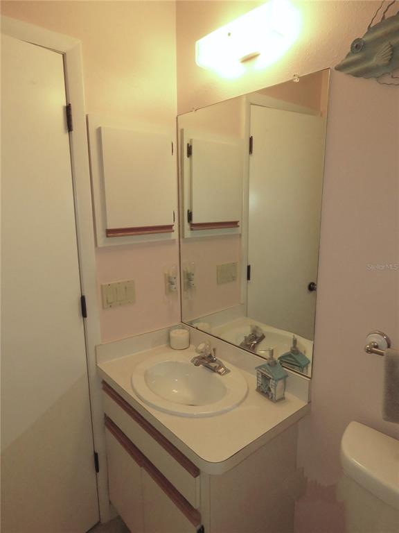 418 Narvaezi Street Venice, FL 34285 - Photo 38 of 67 a bathroom with a sink toilet and shower