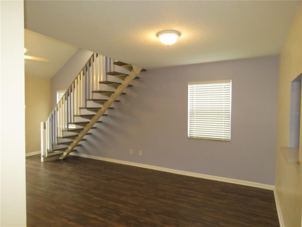 418 Narvaezi Street Venice, FL 34285 - Photo 7 of 67