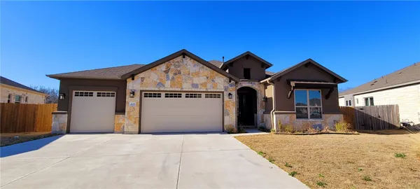 $2,700 | 3750 East Palm Valley Boulevard, Unit 23, Round Rock, TX 78665