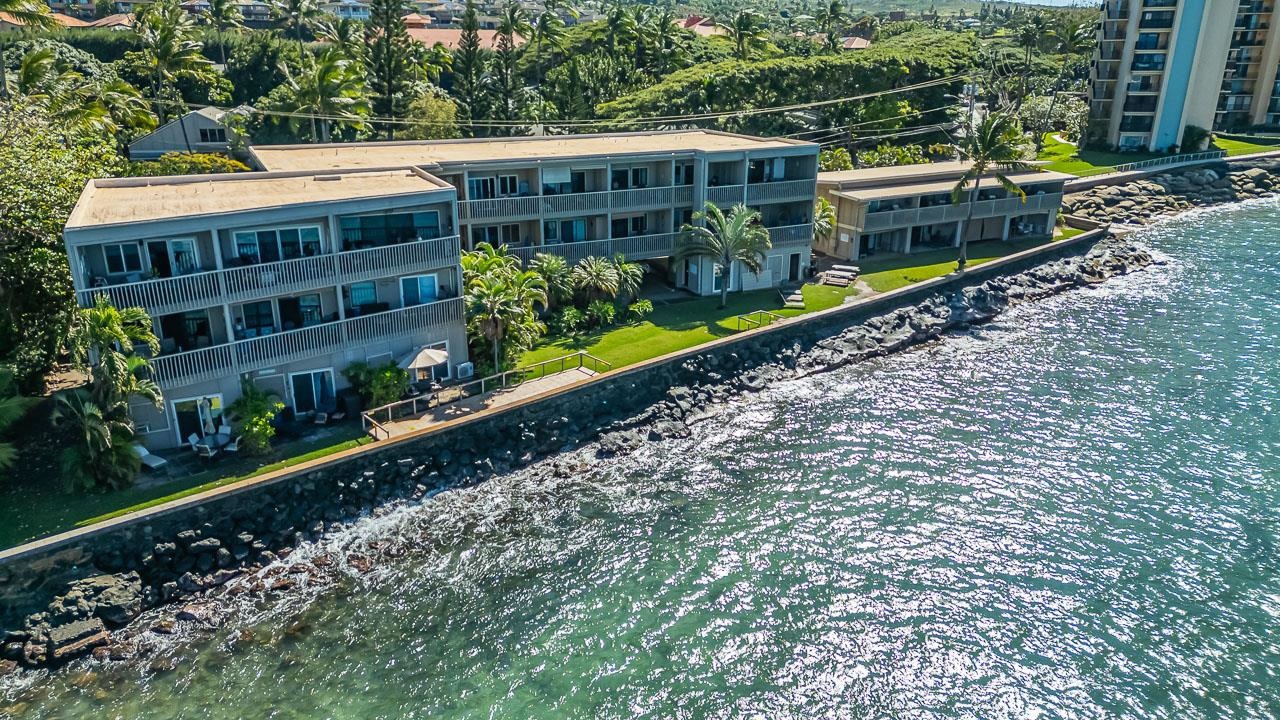 4435 Lower Honoapiilani Road, Unit 301 Lahaina, HI 96761 - Photo 42 of 49 Gallery Image 42