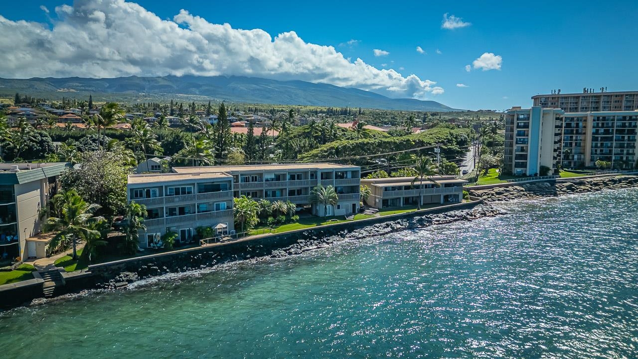 4435 Lower Honoapiilani Road, Unit 301 Lahaina, HI 96761 - Photo 43 of 49 Gallery Image 43