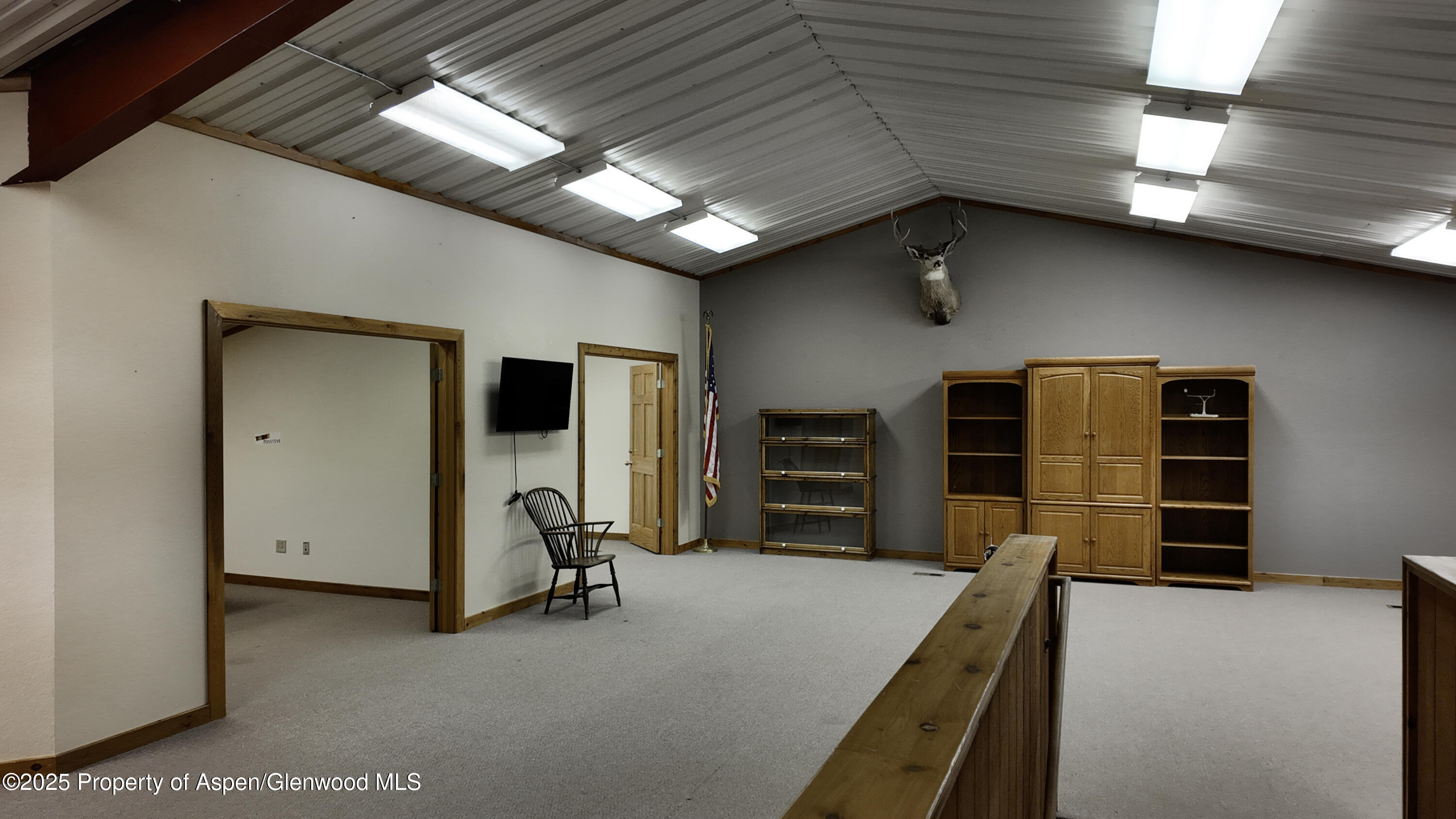 8700 County Road 300 Parachute, CO 81635 - Photo 171 of 201 LYONS OFFICE 025