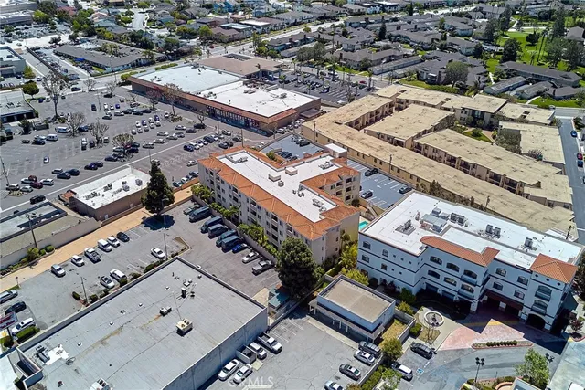 $485,000 | 3120 Sepulveda Boulevard, Unit 306, Torrance, CA 90505