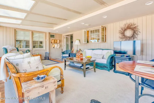 $1,285,000 | 96 Ely Street, Coxsackie, NY 12051