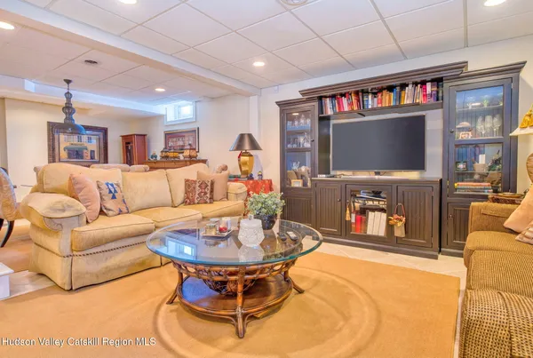 $1,285,000 | 96 Ely Street, Coxsackie, NY 12051