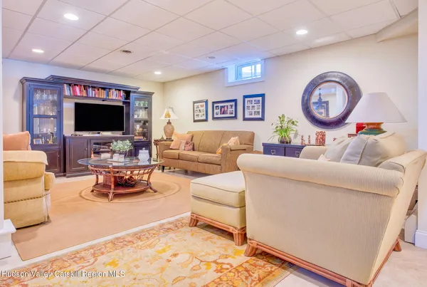 $1,285,000 | 96 Ely Street, Coxsackie, NY 12051