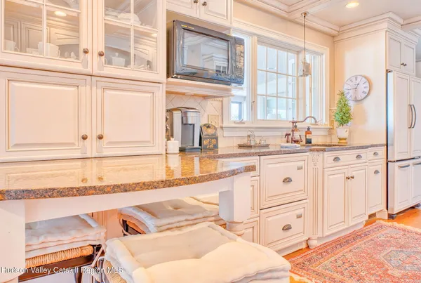 $1,285,000 | 96 Ely Street, Coxsackie, NY 12051