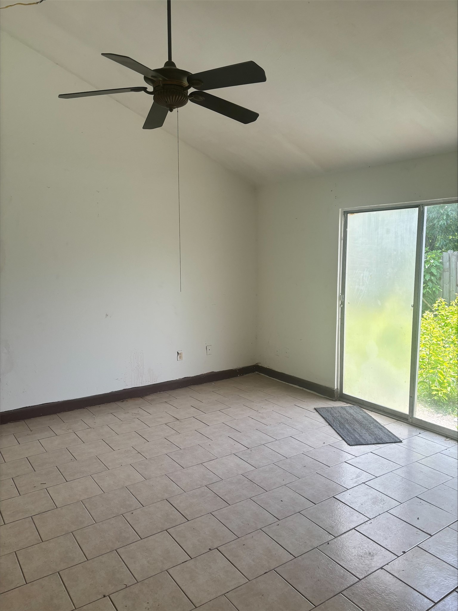 12338 Kitty Brook Drive Houston, TX 77071 - Photo 2 of 3