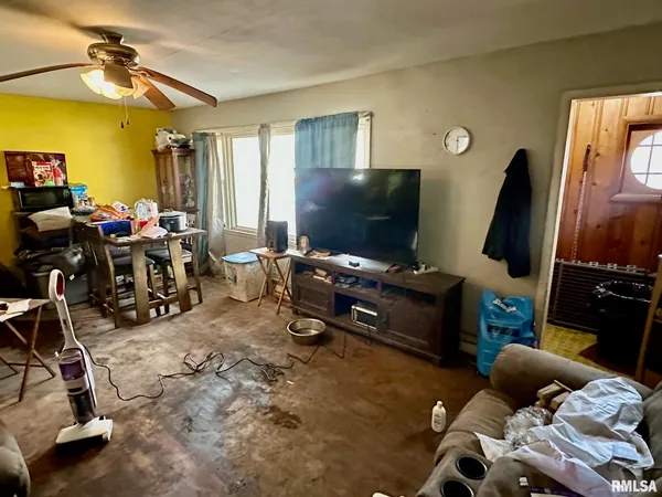 $50,000 | 629 East Chambers Street, Jacksonville, IL 62650