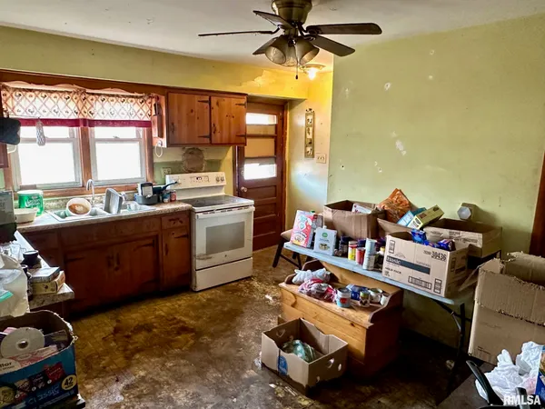 $50,000 | 629 East Chambers Street, Jacksonville, IL 62650