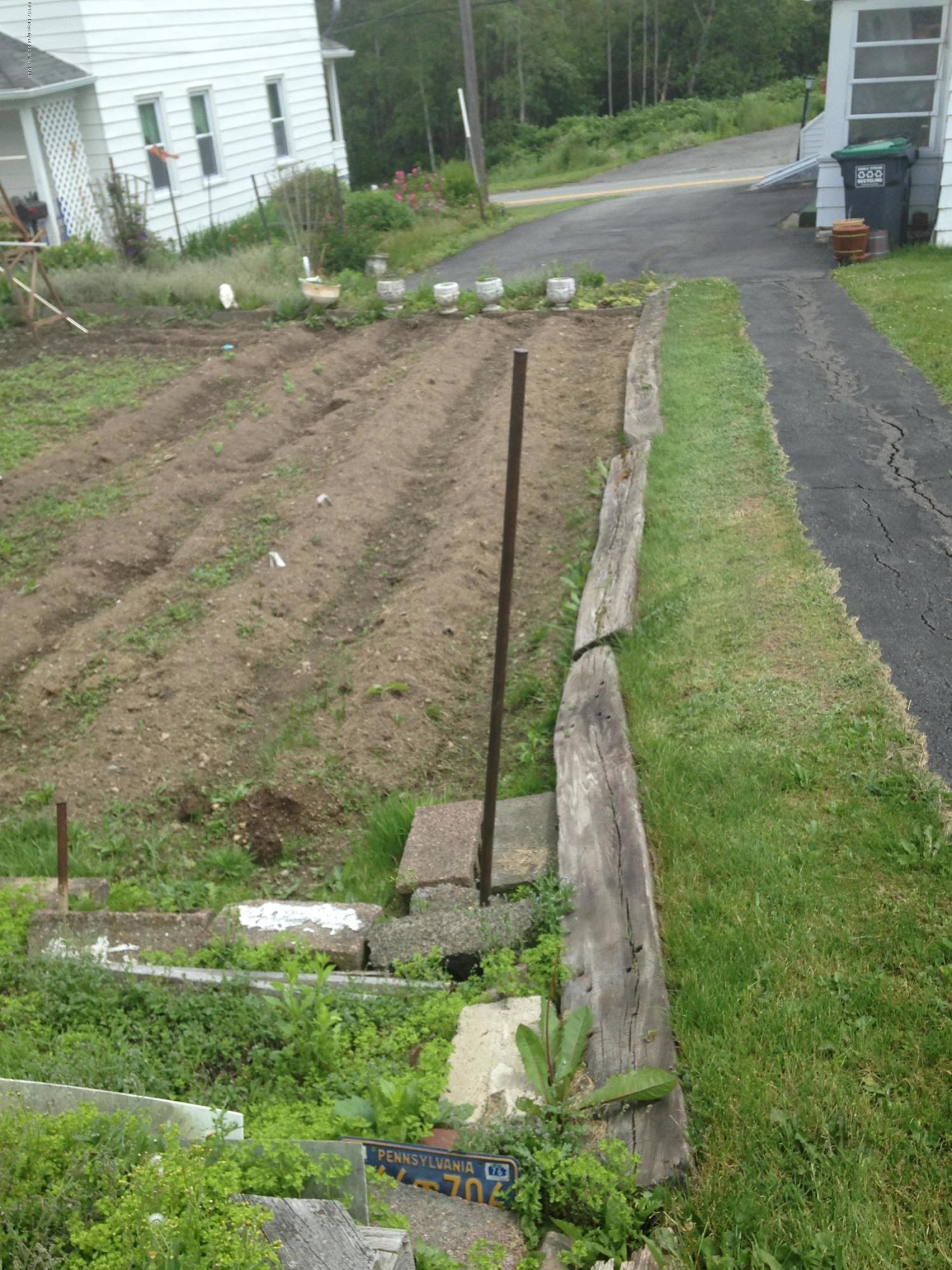 531 Clinton Street Vandling, PA 18421 - Photo 12 of 12 Gallery Image 12