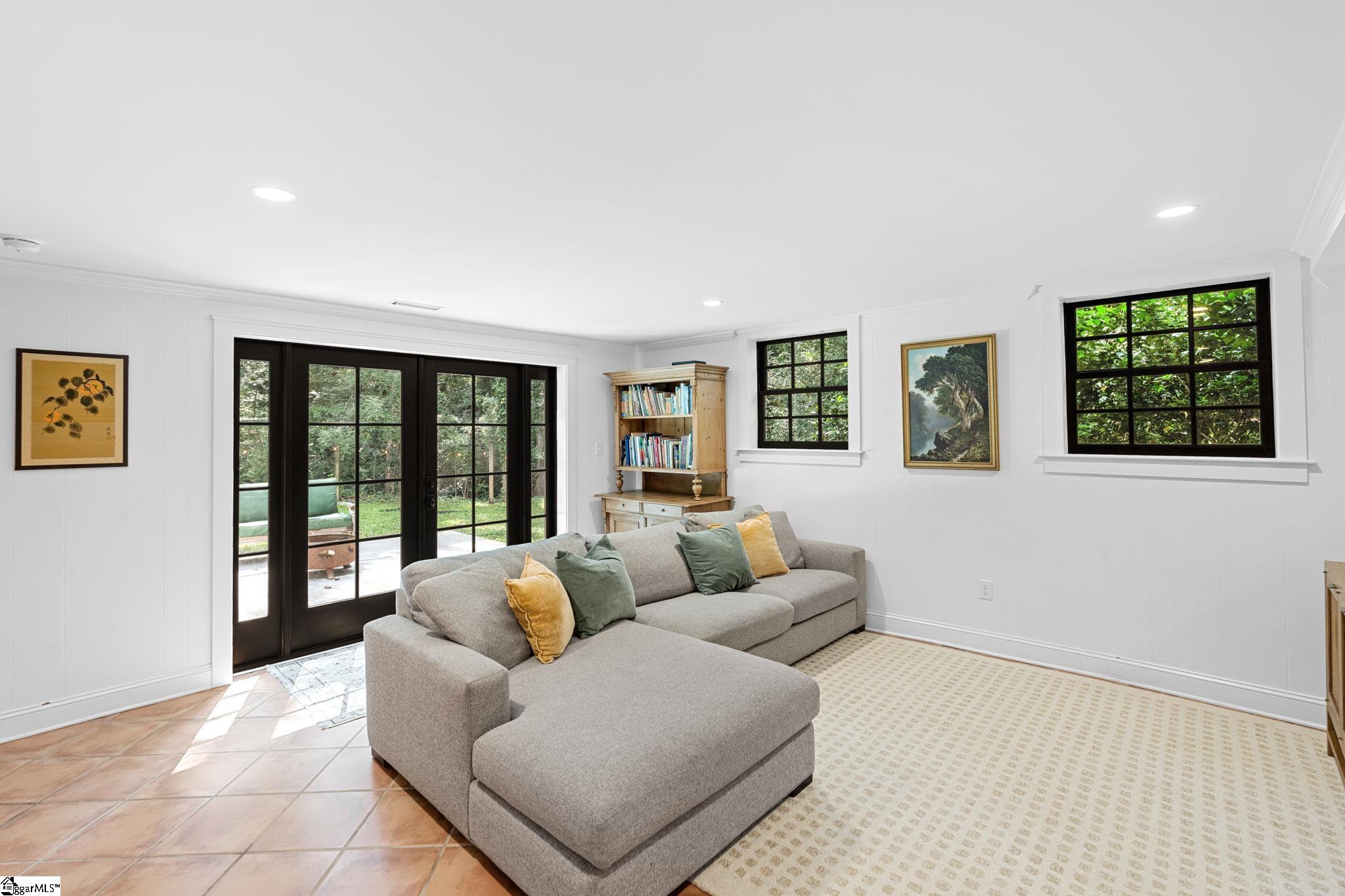 442 Pimlico Road Greenville, SC 29607 - Photo 32 of 49