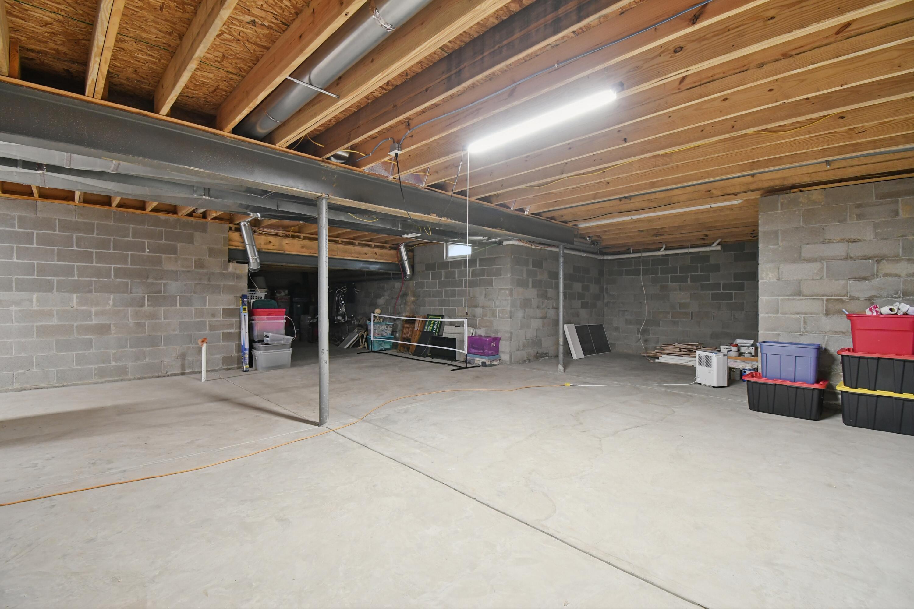 10603 Lithopolis Road Northwest Canal Winchester, OH 43110 - Photo 38 of 45 Large Basement