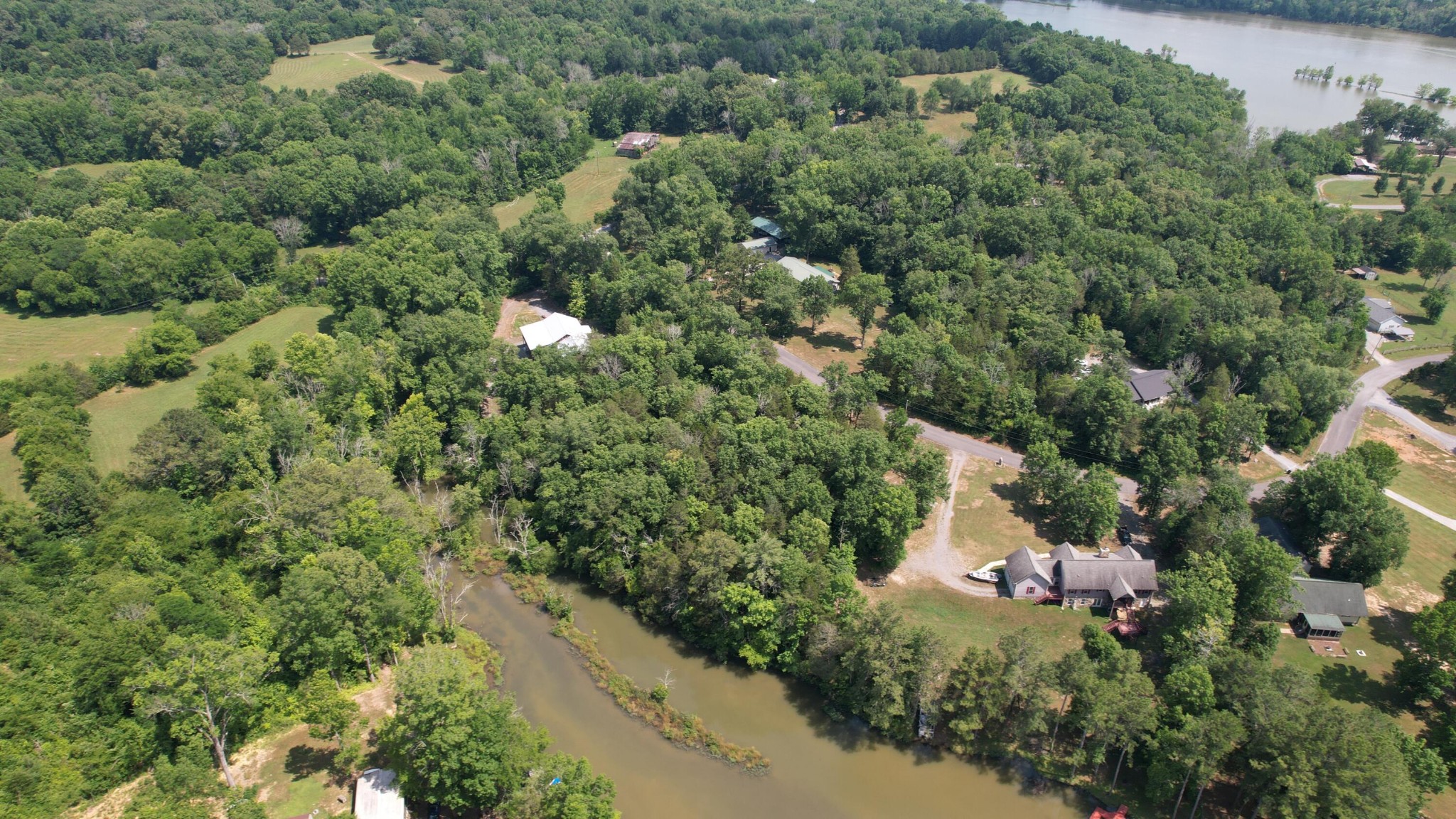 2 Hiwassee Circle Decatur, TN 37322 - Photo 21 of 23 Gallery Image 21