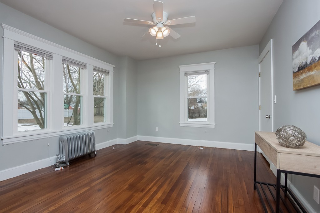 76 Clayton Street Springfield, MA 01107 - Photo 19 of 29 Gallery Image 19