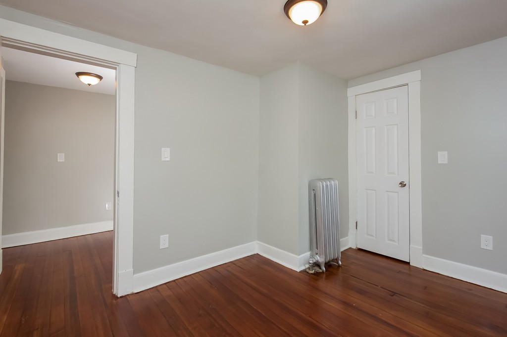 76 Clayton Street Springfield, MA 01107 - Photo 21 of 29 Gallery Image 21