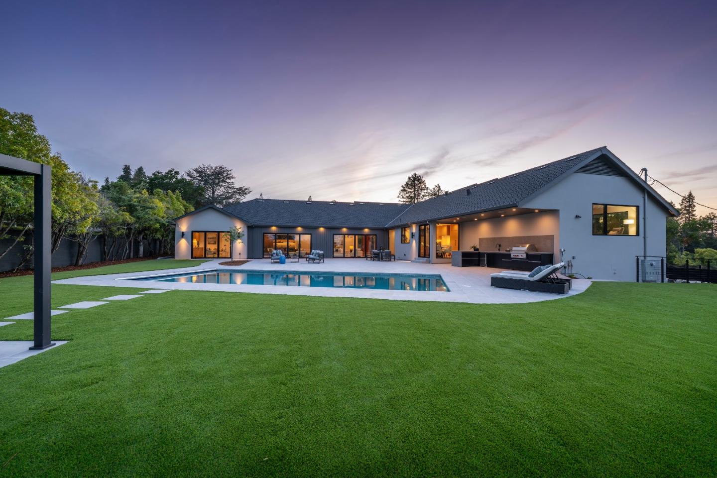 655 Hayne Road Hillsborough, CA 94010 - Photo 56 of 62 Gallery Image 56