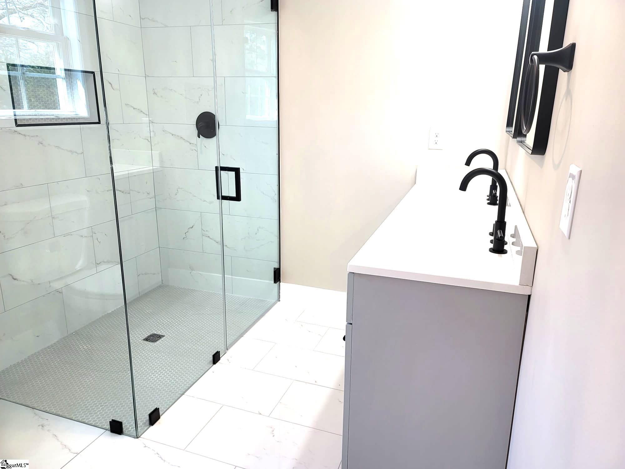 108 Longshore Drive Belton, SC 29627 - Photo 22 of 34