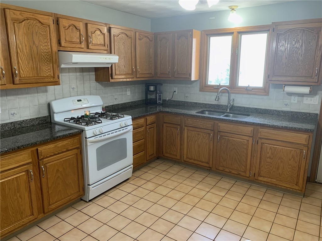 14 Curran Road Cumberland, RI 02864 - Photo 7 of 19 additional view of kitchen spacious for eat in area!