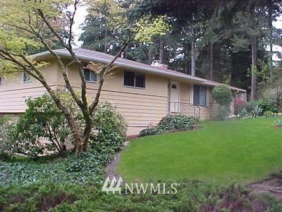 9004 Ridgeview Circle West University Place, WA 98466 - Photo 1 of 1 Gallery Image 1