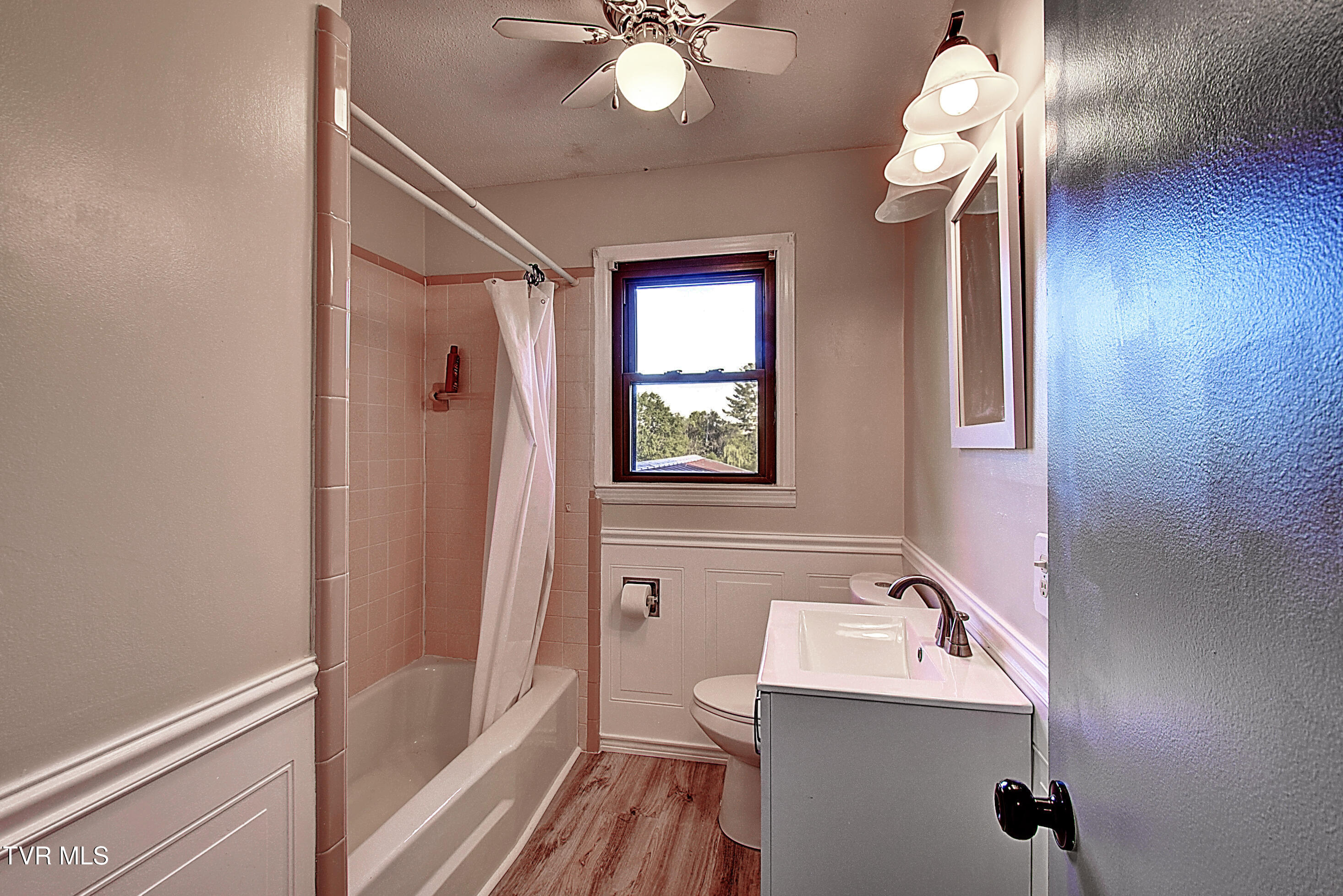 161 Grandview Road Bristol, VA 24201 - Photo 21 of 51 DSC_0316And8more