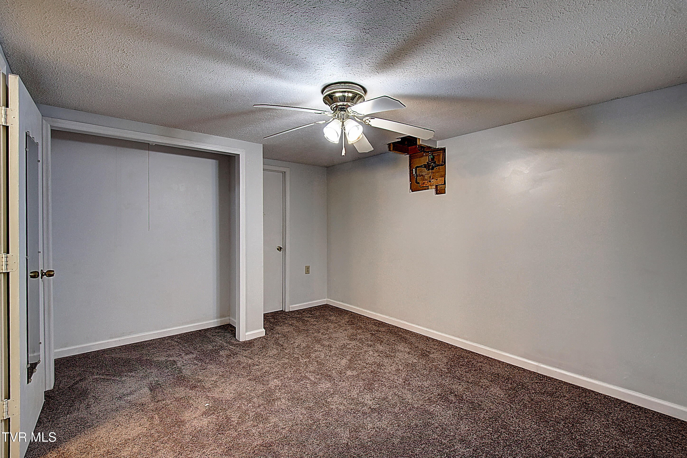 161 Grandview Road Bristol, VA 24201 - Photo 34 of 51 DSC_0379And8more